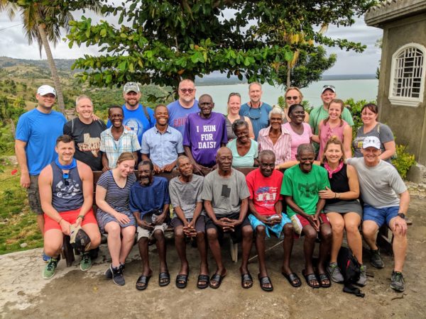 Mission-Haiti group photo